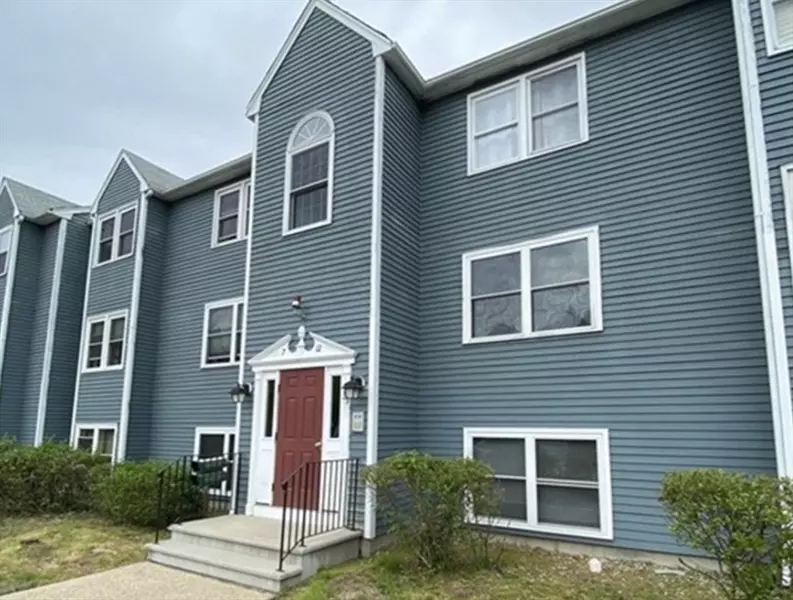 35 School Street #7, Dracut, MA 01826