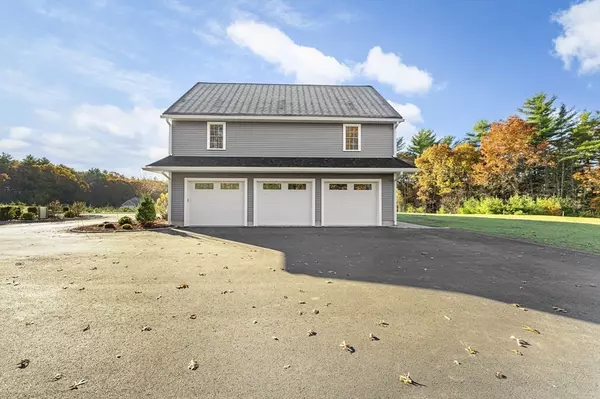 Shirley, MA 01464,22 Townsend Rd