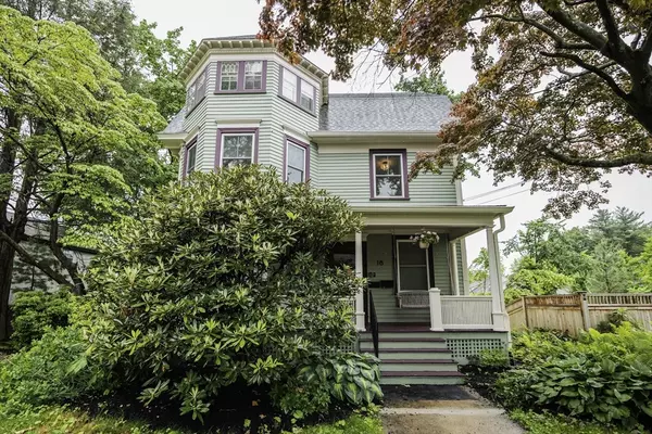 Amherst, MA 01002,18 N Prospect St