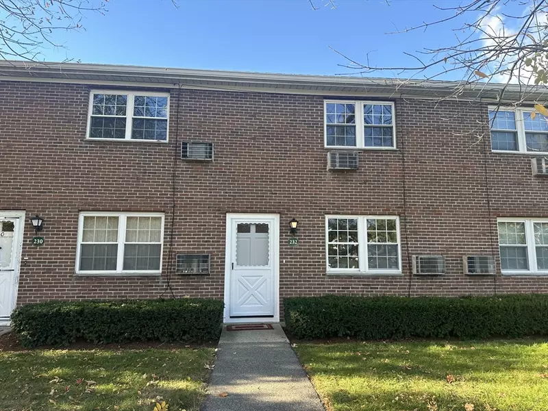 232 Rock St #232, Norwood, MA 02026
