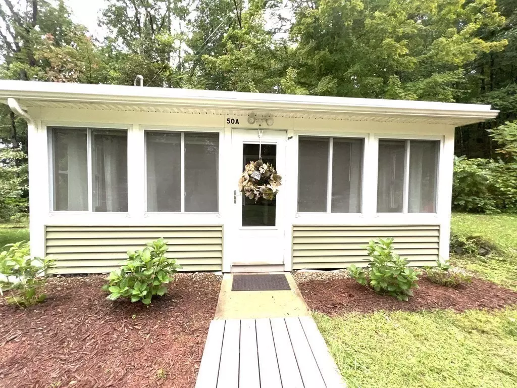 Spencer, MA 01562,50 Browning Pond Cir #A