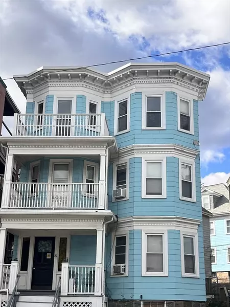 81 Pleasant #3, Boston, MA 02125