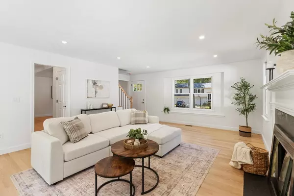 Southborough, MA 01772,262 Parkerville Road