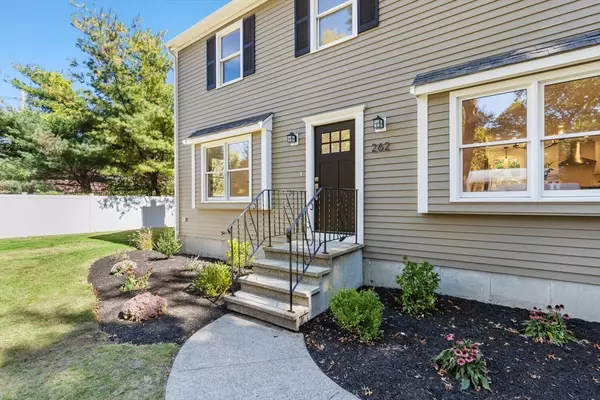 Southborough, MA 01772,262 Parkerville Road