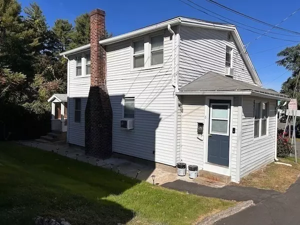 6 Chapman Ct, Greenfield, MA 01301