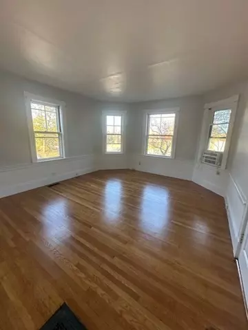 537 King Street #2, Littleton, MA 01460