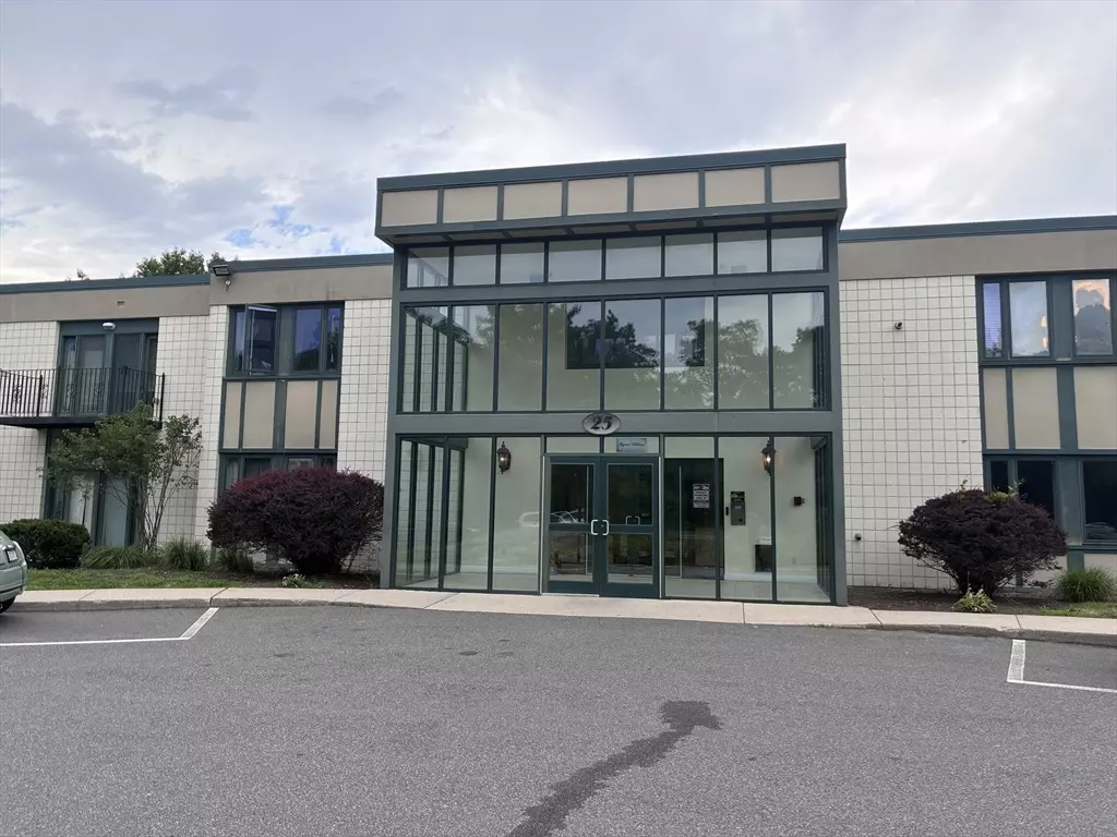 Boston, MA 02136,25 Alpine St #7