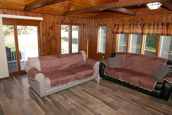 Leominster, MA 01453,313 Lincoln Street