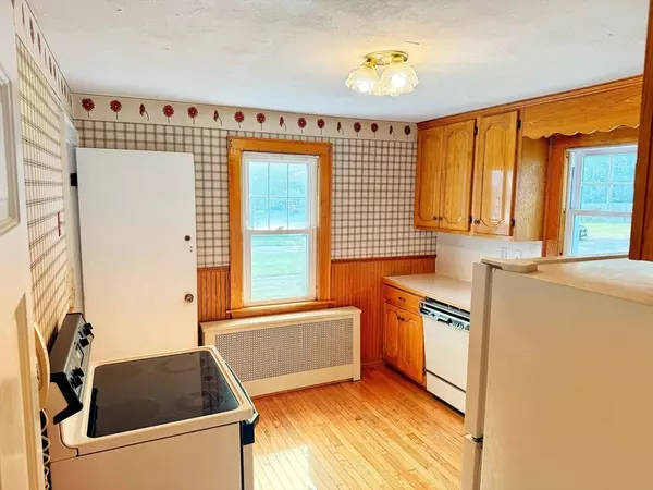 Worcester, MA 01606,80 Clark St