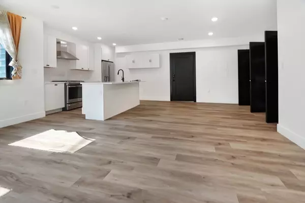 Boston, MA 02125,173 Magnolia #1