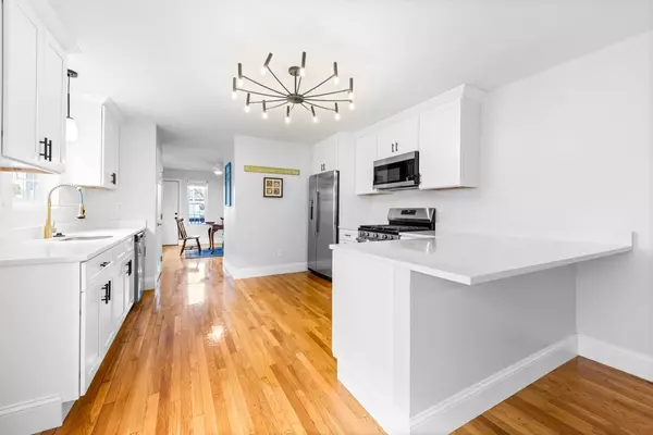 Boston, MA 02126,18-20 Astoria St