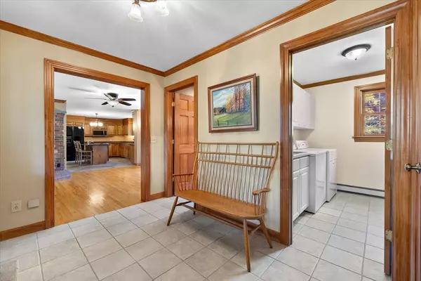 Phillipston, MA 01331,275 Petersham Rd