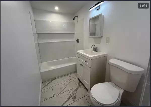 Chelsea, MA 02150,305 Carter St #1