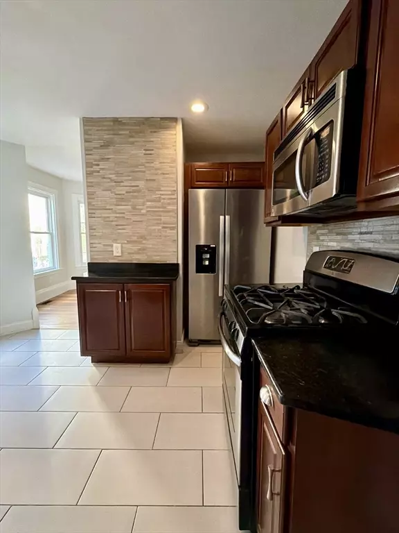 Newton, MA 02458,65 Pearl St