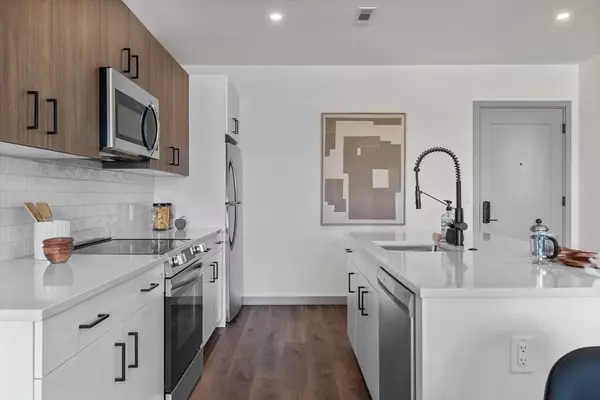 Wilmington, MA 01887,203 Lowell St. #304