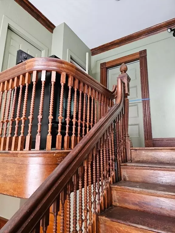 Fall River, MA 02720,764 Rock St #2