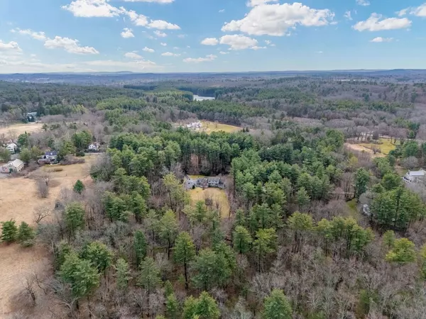 Weston, MA 02493,0 Wellesley St