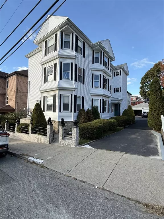 452 Osborn Street, Fall River, MA 02721