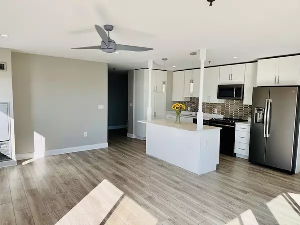 Revere, MA 02151,474 Revere Beach Blvd #702