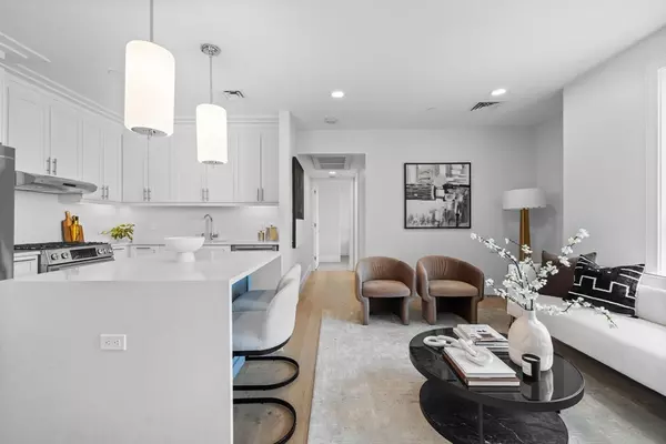 Boston, MA 02128,301 Border Street #49