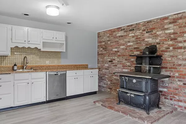 Littleton, MA 01460,370 Harwood #Rear