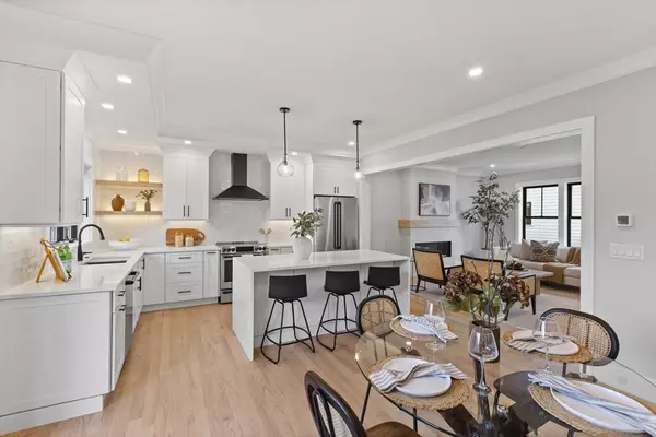 Bedford, MA 01730,10 Webber Avenue #3C