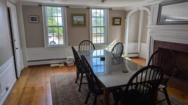 Newburyport, MA 01950,171 High Street