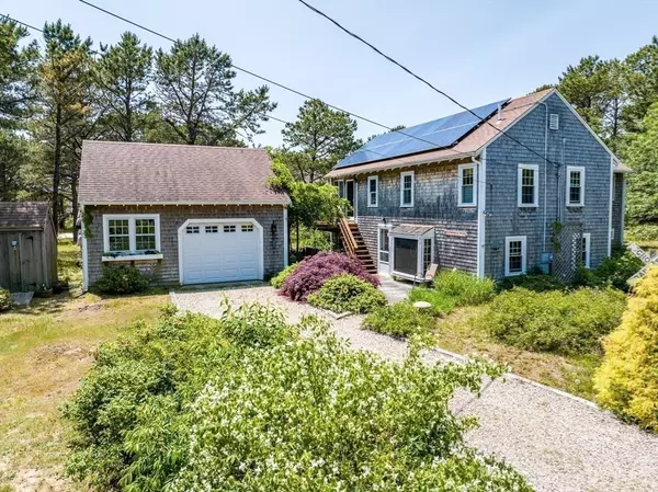 Wellfleet, MA 02667,95 Barker St