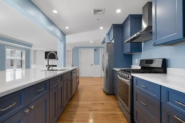 Brookline, MA 02446,75 Winchester St #301