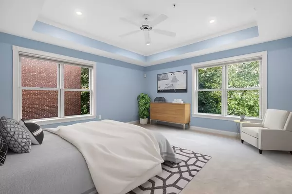 Brookline, MA 02446,75 Winchester St #301