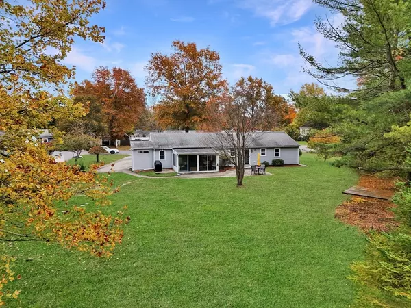 Maynard, MA 01754,12 Nick Ln