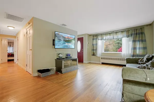 Randolph, MA 02368,1 Clark Cir