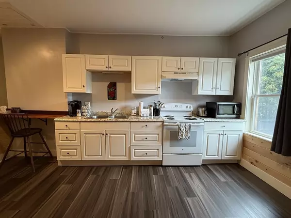 Montague, MA 01349,5 Bridge St.