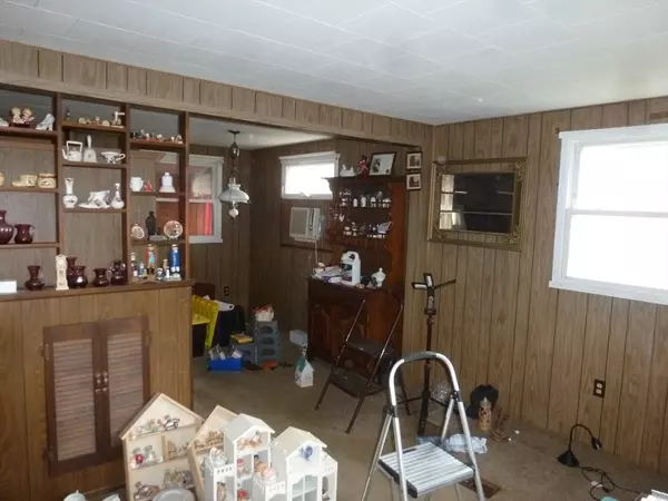 Auburn, MA 01501,3 Lower Windbrook Road