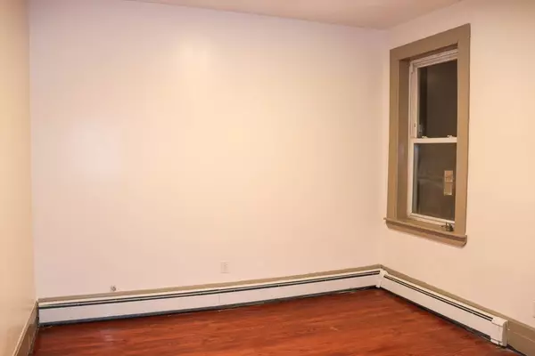 Boston, MA 02121,6 Waumbeck #2