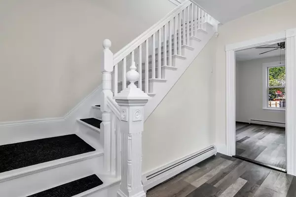 Haverhill, MA 01830,6 Dexter St