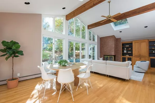 Arlington, MA 02474,6 Pawnee Dr