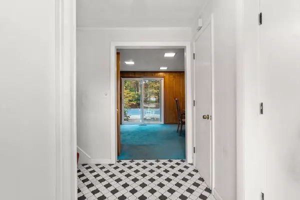 Sharon, MA 02067,172 Wilshire Dr