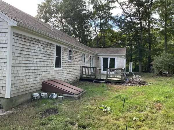 Sandwich, MA 02563,5 Candlewood Dr