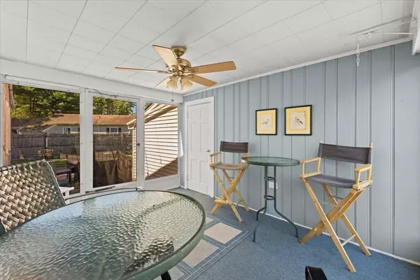 Abington, MA 02351,5 Chamberlain St