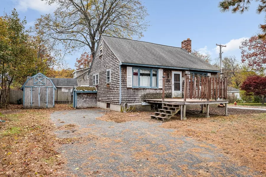 46 Vernon Street, Tewksbury, MA 01876