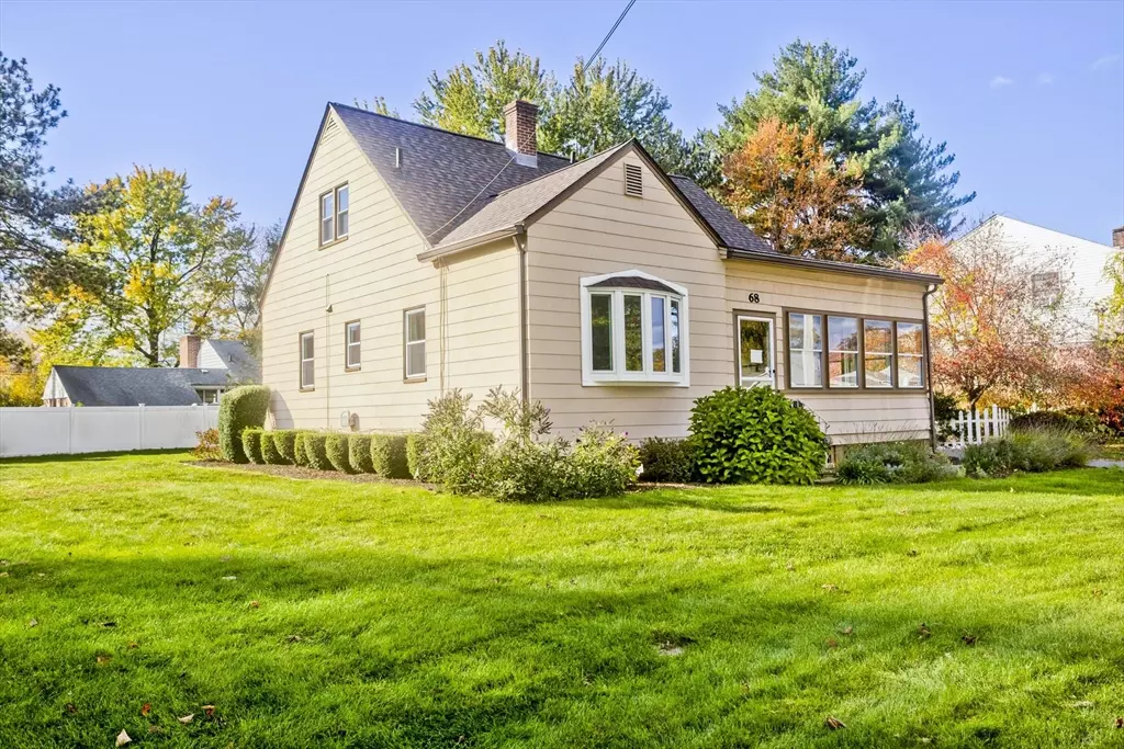 Chicopee, MA 01020,68 7th Ave