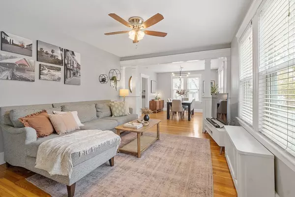 33 Herrick Road, North Andover, MA 01845