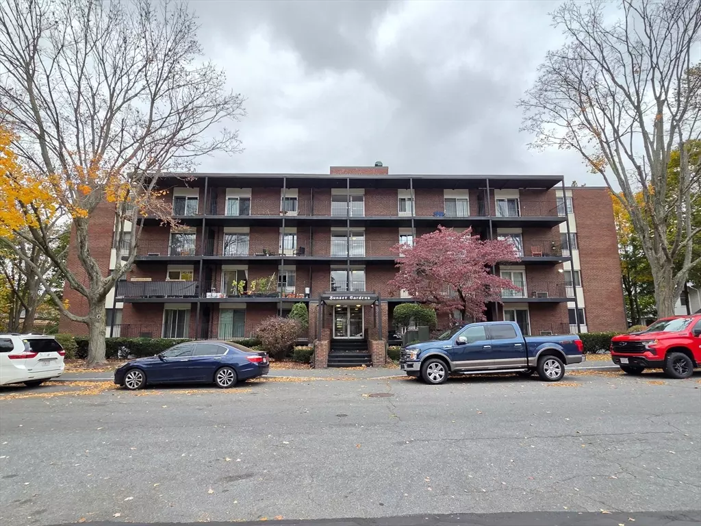 Quincy, MA 02170,45 Oval Rd #6