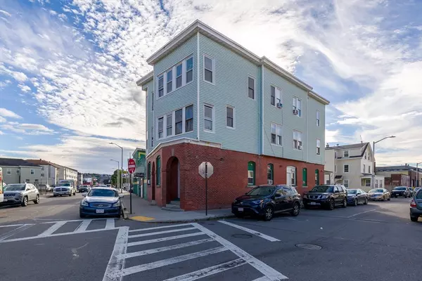 340 Harding St., Worcester, MA 01610