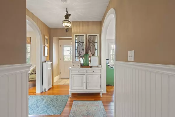 Sharon, MA 02067,29 Station St