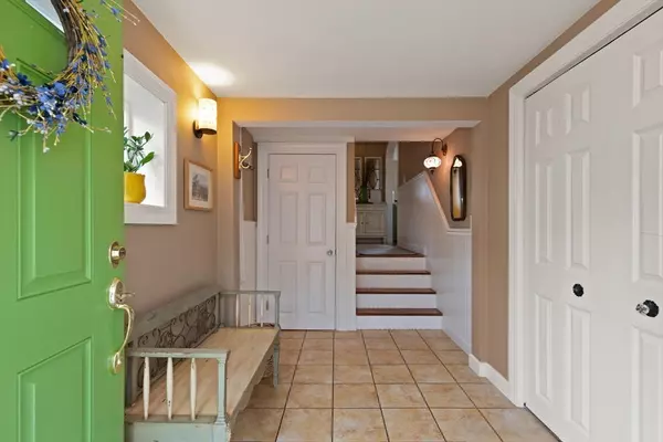 Sharon, MA 02067,29 Station St