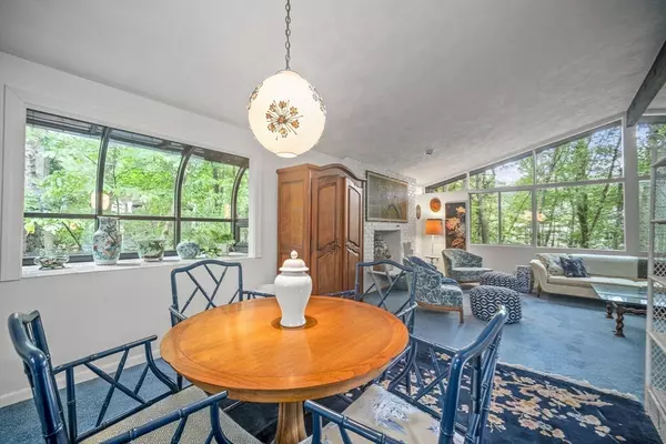 Natick, MA 01760,39 Indian Ridge Road