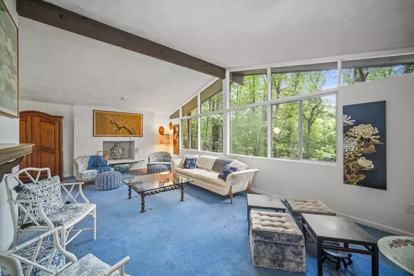 Natick, MA 01760,39 Indian Ridge Road