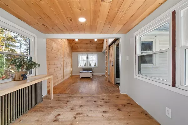 Hardwick, MA 01037,1350 Thresher Rd.